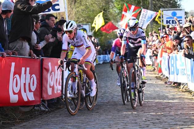 Ronde van Vlaanderen 2025 - Women Elite OUDENAARDE, BELGIUM - APRIL 06 : Kopecky Lotte (BEL) of Team SD Worx - Protime, Niewiadoma Katarzyna (POL) of Canyon SRAM Racing zondacrypto, Lippert Liane (GER) of Movistar Team, Ferrand-Prevot Pauline (FRA) FRA of Team Visma Lease a Bike pictured during the 22th edition of the Ronde van Vlaanderen for Women Elite, an UCI Women s World Tour cycling race organized by Flanders Classics with start and finish in Oudenaarde after 168,8 km on April 6, 2025 in Oudenaarde, Belgium, 06 04 2025 Oudenaarde Belgium  Copyright: xGregoryxVanxGansenx