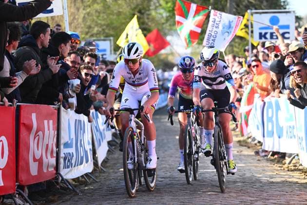 Ronde van Vlaanderen 2025 - Women Elite OUDENAARDE, BELGIUM - APRIL 06 : Kopecky Lotte (BEL) of Team SD Worx - Protime, Niewiadoma Katarzyna (POL) of Canyon SRAM Racing zondacrypto, Lippert Liane (GER) of Movistar Team, Ferrand-Prevot Pauline (FRA) FRA of Team Visma Lease a Bike pictured during the 22th edition of the Ronde van Vlaanderen for Women Elite, an UCI Women s World Tour cycling race organized by Flanders Classics with start and finish in Oudenaarde after 168,8 km on April 6, 2025 in Oudenaarde, Belgium, 06 04 2025 Oudenaarde Belgium  Copyright: xGregoryxVanxGansenx
