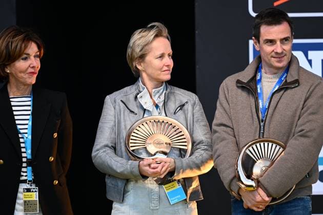 Ronde van Vlaanderen 2025 - Men Elite OUDENAARDE, BELGIUM - APRIL 06 : Annick De Ridder. Vlaams minister van pictured during the 109th edition of the Ronde van Vlaanderen, an UCI World Tour cycling race for Men Elite with start in Bruges and finish in Oudenaarde after 268,9 km on April 6, 2025 in Oudenaarde, Belgium, 06 04 2025 Oudenaarde Belgium  Copyright: xTomasxSiskx