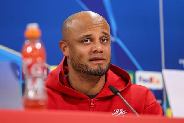 Vincent Kompany (FC Bayern Muenchen, Cheftrainer) bei der Pressekonferenz, skeptisch, GER, Internationale Pressekonferenz, FC Bayern Muenchen, Fussball, UEFA Champions League, Viertelfinale Hinspiel, Saison 2024 2025, 07.04.2025, GER, Internationale Pressekonferenz, FC Bayern Muenchen, Fussball, UEFA Champions League, Viertelfinale Hinspiel, Saison 2024 2025, 07.04.2025 Muenchen Copyright: xEibner-Pressefoto JennixMaulx EP_JML