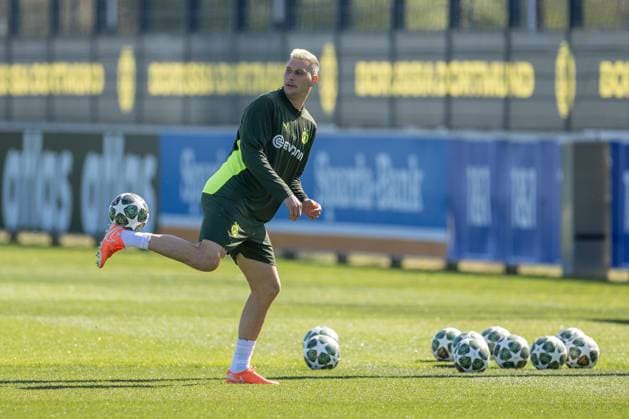 08.04.2025, Abschlusstraining zum UEFA Champions League Spiel zwischen FC Barcelona, Barca und Borussia Dortmund, Niklas Süle (Borussia Dortmund), Dortmund Trainingsgelände Borussia Dortmund NRW Deutschland xRHR-FOTO DEx Copyright: DennisxEwert RHR-FOTOx RHR-FOTO DE