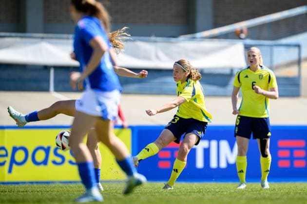 250408 Emma Broddhammar of Sweden ahead of the UEFA Women s Under-19 EURO Qualifier, EM, Europameisterschaft football match between Italy and Sweden on April 8, 2025 in Forli. Photo: Cristiano Mazzi BILDBYRAN kod XY XY0057 fotboll football soccer fotball f19 landslag em-kval euro qualifier italy sverige sweden dam bbeng Copyright: CRISTIANOxMAZZI BB250408BB386