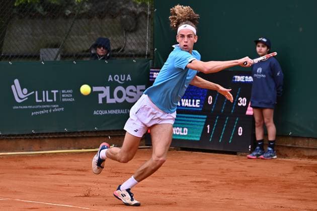 Atkinson Monza Open 2025 Mika Brunold of Switzerland participates in the ATP, Tennis Herren Challenger Atkinson Monza Open 2025 at Villa Reale Tennis in Monza, Italy, on April 8, 2023. Monza Italy  Copyright: xMichelexMaravigliax originalFilename:maraviglia-tennisat250408_npYLA.jpg