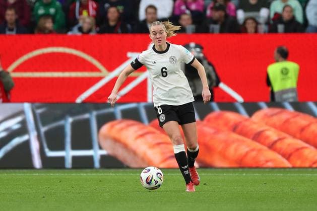 Deutschland - Schottland, DFB Frauen Wolfsburg, 08.04.2025, Fussball, UEFA Women s Nations League 2025, Deutschland - Schottland, Janina Minge (Deutschland) Wolfsburg