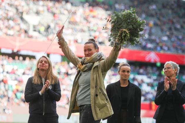 Deutschland - Schottland, DFB Frauen Wolfsburg, 08.04.2025, Fussball, UEFA Women s Nations League 2025, Deutschland - Schottland, Verabschiedung von Almuth Schult und Lina Magull Wolfsburg