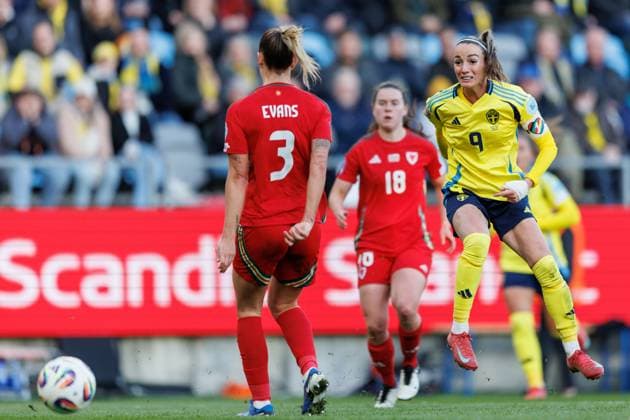 250408 Kosovare Asllani of Sweden during the UEFA Women s Nations League football match between Sweden and Wales on April 8, 2025 in Gothenburg. Photo: Michael Erichsen BILDBYRAN COP 89 MI0812 fotboll football soccer fotball nations league uefa womens nations league sverige sweden wales dam bbeng Copyright: MICHAELxERICHSEN BB250408MI023