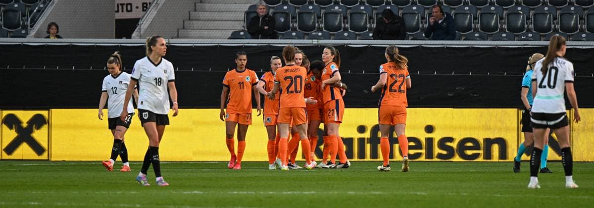 WOMEN SOCCER - NL, AUT vs NED ALTACH,AUSTRIA,08.APR.25 - WOMEN SOCCER - UEFA Women s Nations League, OEFB international match, Länderspiel, Nationalmannschaft Austria vs Netherlands. Image shows the rejoicing of Netherlands and the disappointment of Austria.  GEPAxpictures xOliverxLerch
