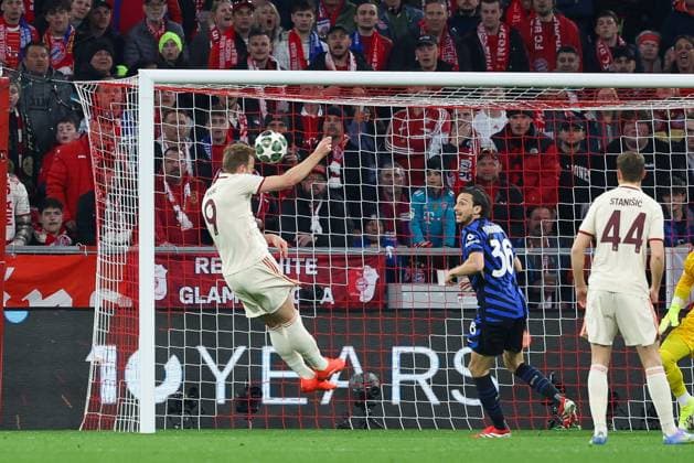 riesen chance fuer Harry Kane 9 (FC Bayern Muenchen), FC Bayern Muenchen vs. Inter Mailand, Fussball, Champions League, Viertelfinale, Hinspiel, 08.04.2025 Muenchen Bayern Deutschland