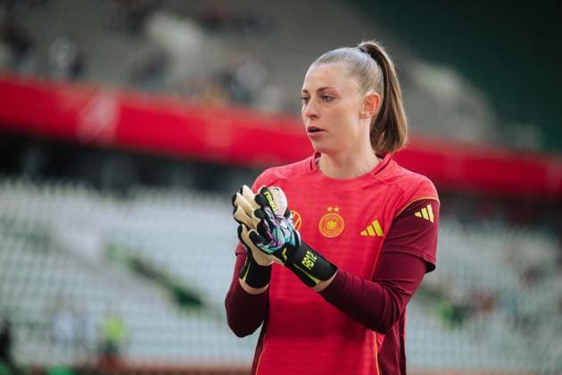 08.03.25, Frauen, Fussball, UEFA Womens Nations League, 4. Spieltag, Gruppenphase, Saison 2025, Deutschland - Schottland Rafaela Borggräfe 21 (Deutschland) Klatschen Wolfsburg Volkswagen Arena Niedersachsen Deutschland