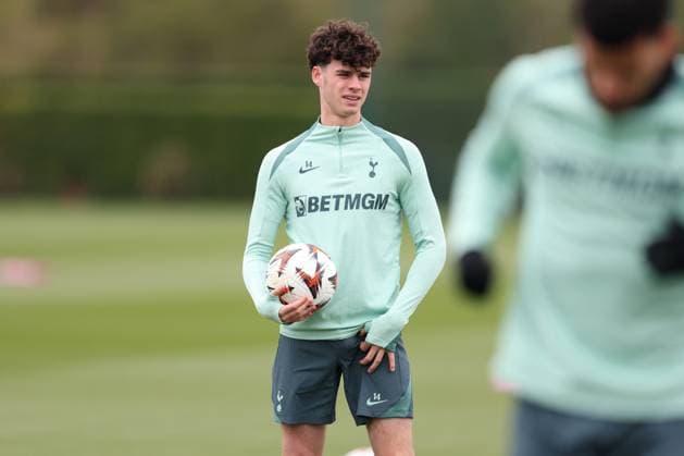Tottenham Hotspur Training 09 April 2025, Enfield - Tottenham Hotspur Training - Archie Gray of Tottenham Hotspur - Photo: Charlotte Wilson Offside. Enfield UK Copyright: xCharlottexWilsonx xOffsidexOffside
