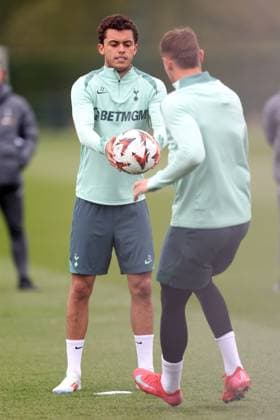 Tottenham Hotspur Training 09 April 2025, Enfield - Tottenham Hotspur Training - Brennan Johnson of Tottenham Hotspur - Photo: Charlotte Wilson Offside. Enfield UK Copyright: xCharlottexWilsonx xOffsidexOffside