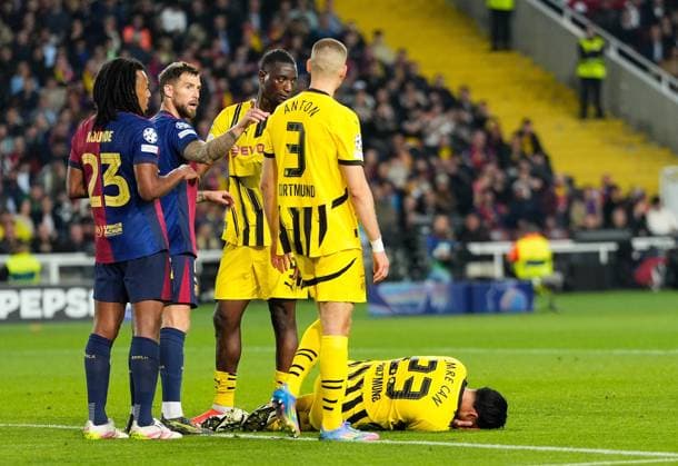 09.04.2025, xslx, Fussball UEFA Champions League, FC Barcelona, Barca - Borussia Dortmund v.l. Jules Kounde (FC Barcelona), Serhou Guirassy (Borussia Dortmund), Waldemar Anton (Borussia Dortmund), Serhou Guirassy (Borussia Dortmund) (UEFA REGULATIONS PROHIBIT ANY USE OF PHOTOGRAPHS as IMAGE SEQUENCES and or QUASI-VIDEO) Barcelona