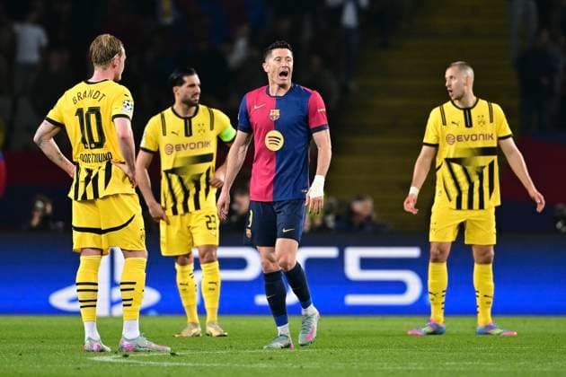 Torjubel zum 3:0 durch Robert Lewandowski 9 FC Barcelona, Barca , FC Barcelona vs. Borussia Dortmund, Fussball, Champions League, Viertelfinale, 09.04.2025 Barcelona Katalonien Spanien