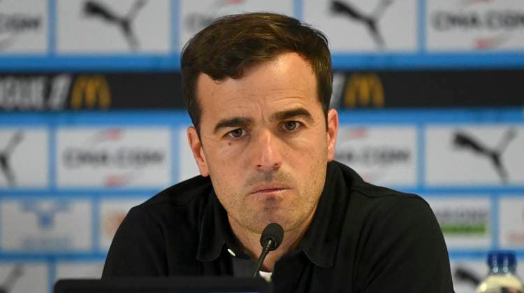 Olympique de Marseille v Toulouse FC - Ligue 1 McDonald s Carles Martinez, Head Coach of Toulouse FC portrait before after the Ligue 1 match between Olympique de Marseille and Toulouse FC at Orange Stade Velodrome on April 6, 2025 in Marseille, France. Marseille Orange Stade Velodrome France France Copyright: xNealxSimpson Sportsphoto APLx 14124842