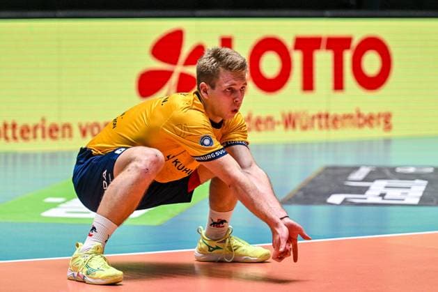 GER, VBL, VfB Friedrichshafen vs SVG Lüneburg 09.04.2025, Spacetech Arena, Friedrichshafen, GER, VBL, VfB Friedrichshafen vs SVG Lüneburg, im Bild Gage Worsley (Lueneburg, 6)