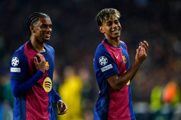 ESP: FC Barcelona, Barca v Borussia Dortmund. UEFA Champions League match. Quarter-Finals, firs leg Lamine Yamal of FC Barcelona celebrates the 4-0 with Alejandro Balde during the UEFA Champions League match, Quarter-Finals, firs leg, between FC Barcelona and Borussia Dortmund played at Lluis Companys Stadium on April 9 2025 in Barcelona Spain. kpng Copyright: xSergioxRuizx xImagox PS_250409_BAR_DOR_064