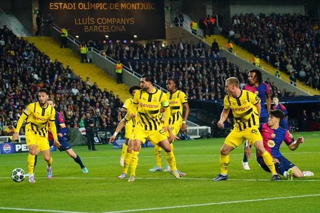 ESP: FC Barcelona, Barca v Borussia Dortmund. UEFA Champions League match. Quarter-Finals, firs leg Pau Cubarsi of FC Barcelona during the 1-0 during the UEFA Champions League match, Quarter-Finals, firs leg, between FC Barcelona and Borussia Dortmund played at Lluis Companys Stadium on April 9 2025 in Barcelona Spain. kpng Copyright: xBaguxBlancox xPRESSINPHOTOx PS_240409_COP_BAR_BOR_4046