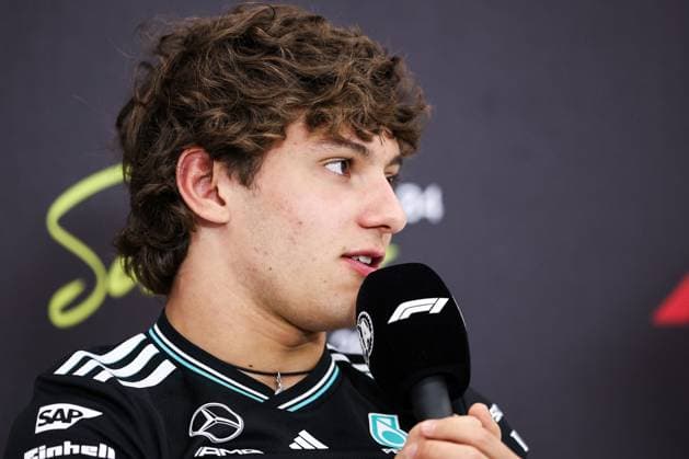 F1 - BAHRAIN GRAND PRIX 2025 KIMI ANTONELLI Andrea (ita), Mercedes AMG F1 Team W16, portrait press conference, PK, Pressekonferenz during the Formula 1 Gulf Bahrain Grand Prix 2025, 4th round of the 2025 FIA Formula One World Championship, WM, Weltmeisterschaft from April 11 to 13, 2025 on the Bahrain International Circuit, in Sakhir, Bahrain - SakhirBahrain Copyright: xEricxAlonsox