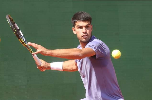 Rolex Master Monte-Carlo 2025 PHOTOPQR NICE MATIN Cyril Dodergny ; Roquebrune-cap-martin ; 10 04 2025 ; Rolex Master Monte-Carlo - Monte-Carlo Country Club - 1 8 de finale - L espagnol Carlos ALCARAZ Roquebrune-cap-martin France  Copyright: xPHOTOPQR NICExMATIN MAXPPPxCyrilxDodergnyx 20250410NIM3916 20250410NIM3916