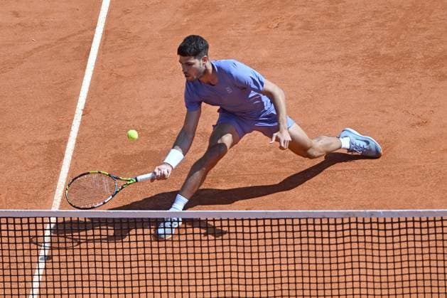 CARLOS ALCARAZ, Spagna, Monte Carlo Masters 2025, Altmaier vs Alcaraz 3-6 1-6 , 10-04-2025, Azione, Action, Single shot TENNIS MONTE CARLO MASTERS 2025