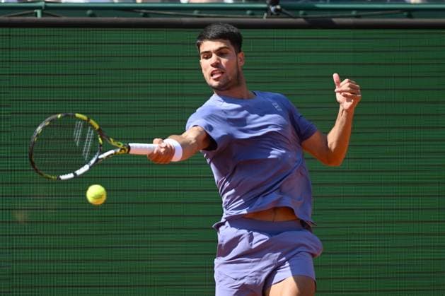 CARLOS ALCARAZ, Spagna, Monte Carlo Masters 2025, Altmaier vs Alcaraz 3-6 1-6 , 10-04-2025, Azione, Action, Single shot TENNIS MONTE CARLO MASTERS 2025