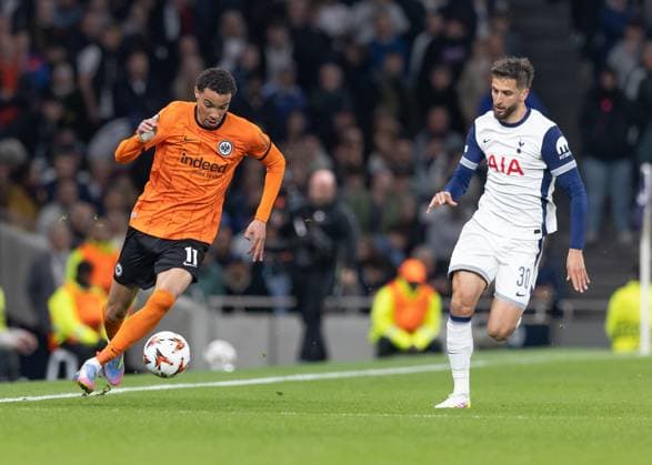 Tottenham Hotspur v Eintracht Frankfurt, UEFA Europa League, Quarter-Final, Leg 1 of 2, Football, The Tottenham Hotspur Stadium, London, UK - 10 Apr 2025 Hugo EkitikÃ of Eintracht Frankfurt in action London Tottenham Hotspur Stadium London GBR, UK NEWSPAPERS OUT Copyright: xEllixBirchx