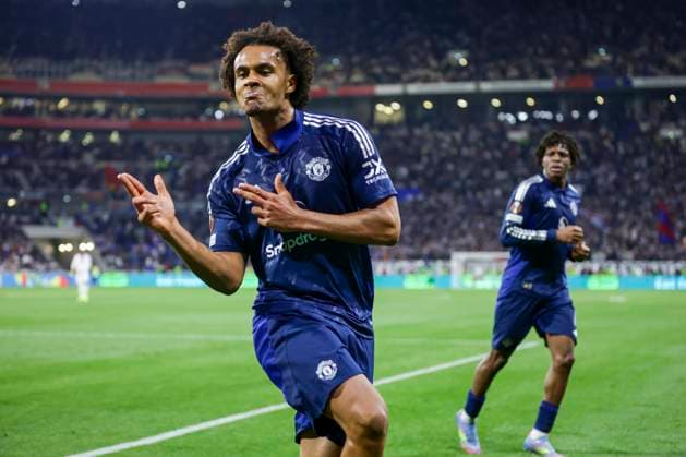 Olympique Lyonnais v Manchester United, ManU FC Manchester United forward Joshua Zirkzee (11) scores a GOAL 1-2 and celebrates during the Olympique Lyonnais v Manchester United FC UEFA Quarter-Final 1st leg match at the OL Stadium, Lyon, France on 10 April 2025 Credit: Phil Duncan Every Second Media Editorial use only. All images are copyright Every Second Media Limited. No images may be reproduced without prior permission. Copyright: xIMAGO EveryxSecondxMediax ESM-1408-0030 PhilxDuncanx xEveryxSecondxMediax