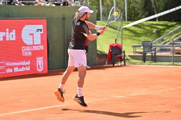 April 10, 2025, Madrid, Madrid, Spain: MARCO TRUNGELLITI (ARG) playing the round of 8 match of the Grand Prix by Mercedes-Benz Open Comunidad de Madrid, at the Club de Campo Villa de Madrid on April 9, 2025. Madrid Spain - ZUMAc312 20250410_zsp_c312_014 Copyright: xOscarxManuelxSanchezx