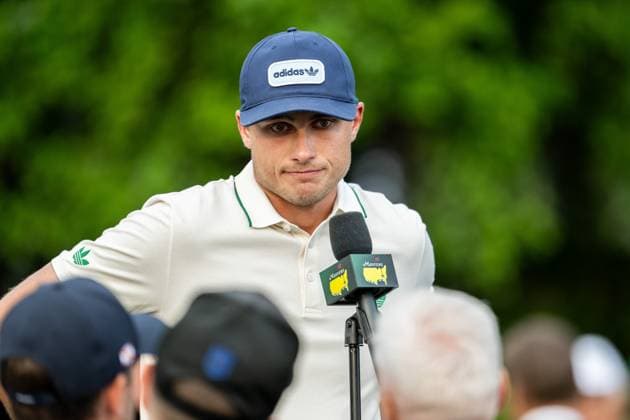 250410 Ludvig Aberg of Sweden talks to media after the first round of the 2025 Masters Golf Tournament on April 10, 2025 in Augusta. Photo: Petter Arvidson BILDBYRAN kod PA PA1007 bbeng golf masters the masters augusta us masters sverige Copyright: PETTERxARVIDSON BB250410PA174
