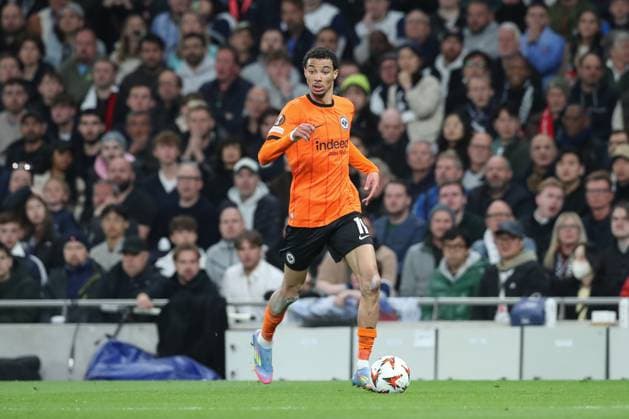 10.04.2025, xtgx, Fussball UEFA Europa League, Tottenham Hotspur - Eintracht Frankfurt, v.l. Hugo Ekitike (Frankfurt, 11) Freisteller, Einzelbild, Ganzkoerper, single frame (DFL DFB REGULATIONS PROHIBIT ANY USE OF PHOTOGRAPHS as IMAGE SEQUENCES and or QUASI-VIDEO) London
