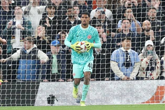 10.04.2025, xtgx, Fussball UEFA Europa League, Tottenham Hotspur - Eintracht Frankfurt, v.l. Kaua Santos (Frankfurt, 40) Freisteller, Einzelbild, Ganzkoerper, single frame (DFL DFB REGULATIONS PROHIBIT ANY USE OF PHOTOGRAPHS as IMAGE SEQUENCES and or QUASI-VIDEO) London