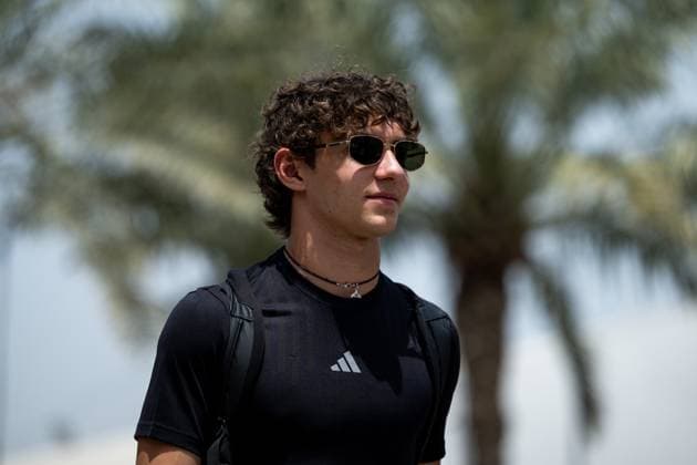Andrea Kimi Antonelli (Mercedes-AMG Petronas F1 Team, Italien, 12), BAH, Formel 1 Weltmeisterschaft, Gulf Air Grand Prix von Bahrain, Bahrain International Circuit, Ankunft der Fahrer, Saison 2025, 11.04.2025 BAH, Formel 1 Weltmeisterschaft, Gulf Air Grand Prix von Bahrain, Bahrain International Circuit, Ankunft der Fahrer, Saison 2025, 11.04.2025 Sakhir Copyright: xEibner-Pressefoto Memmlerx EP_MMR