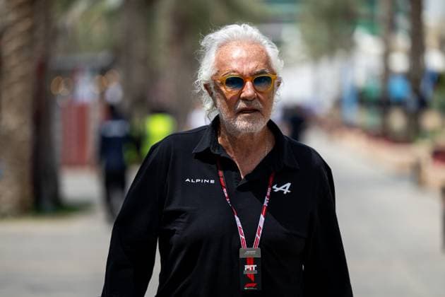 Flavio Briatore (BWT Alpine F1 Team, Berater), BAH, Formel 1 Weltmeisterschaft, Gulf Air Grand Prix von Bahrain, Bahrain International Circuit, Ankunft der Fahrer, Saison 2025, 11.04.2025 BAH, Formel 1 Weltmeisterschaft, Gulf Air Grand Prix von Bahrain, Bahrain International Circuit, Ankunft der Fahrer, Saison 2025, 11.04.2025 Sakhir Copyright: xEibner-Pressefoto Memmlerx EP_MMR