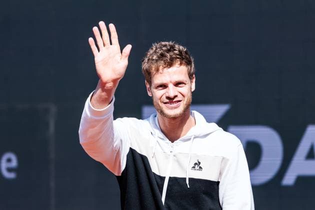 BMW Open München ATP, Tennis Herren 500: Eröffnungspressekonferenz; 11.04.2025 Yannick Hanfmann (Deutschland) winkt BMW Open by Bitpanda München ATP 500: Eröffnungspressekonferenz, München, MTTC Iphitos am 11.04.2025 Copyright: xBEAUTIFULxSPORTS Wunderlx