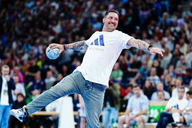 Stefan Kretzschmar GER, Team Jogi vs. Team Pommes, Handball, Abschiedsspiel, 10.04.2025 GER, Team Jogi vs. Team Pommes, Handball, Abschiedsspiel, 10.04.2025 Hamburg Copyright: xEibner-Pressefoto MarcelxvonxFehrnx EP_MFN