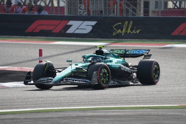 11.04.2025, Bahrain International Circuit, Sakhir, Formula 1 Gulf Air Bahrain Grand Prix 2025 ,im Bild Filipe Drugovich (BRA), Aston Martin Aramco Cognizant Formula One Team (Photo by Hasan Bratic DeFodi Images)