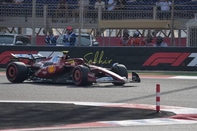 11.04.2025, Bahrain International Circuit, Sakhir, Formula 1 Gulf Air Bahrain Grand Prix 2025 ,im Bild Lewis Hamilton (GBR), Scuderia Ferrari HP (Photo by Hasan Bratic DeFodi Images)