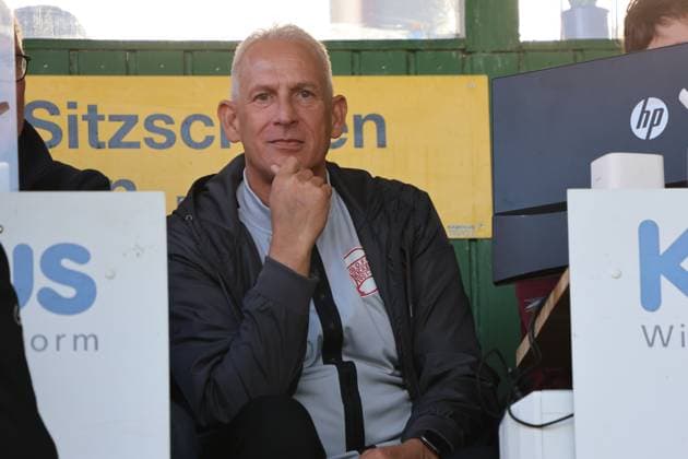 11.04.2025, Fussball, Herren, Regionalliga Südwest, Saison 2024 2025, FC 08 Homburg - Kickers Offenbach, Trainer Christian Neidhart (Kickers Offenbach) Homburg Waldstadion Saarland Deutschland (DE) Copyright: xSebastianxBachx