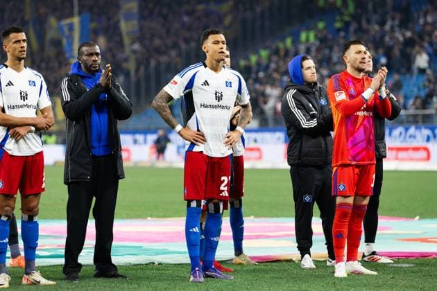 Fußball I Herren I Saison 2024-2025 I 2. Bundesliga I 29. Spieltag I Hamburger SV - Eintracht Braunschweig I 11.04.2025 Davie Selke (27, Hamburger SV) ist enttäuscht. Hamburg Volksparkstadion Hamburg Deutschland