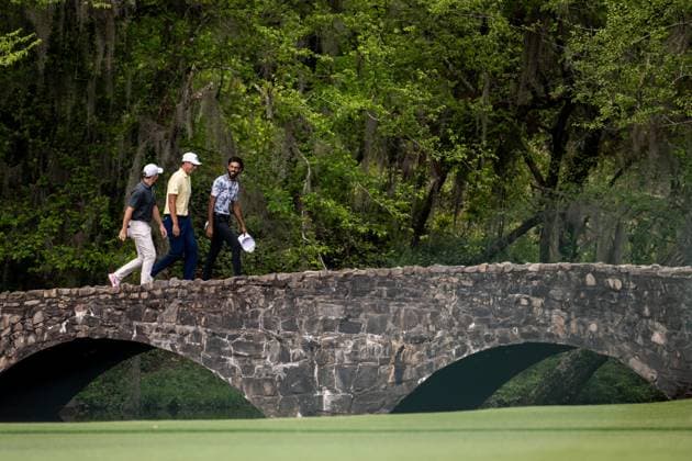 250411 Ludvig Aberg of Sweden, Rory McIlroy of Northern Ireland and Akshay Bhatia of the United States during the second round of the 2025 Masters Golf Tournament on April 11, 2025 in Augusta. Photo: Petter Arvidson BILDBYRAN kod PA PA1008 bbeng golf masters the masters augusta us masters sverige Copyright: PETTERxARVIDSON BB250411PA204