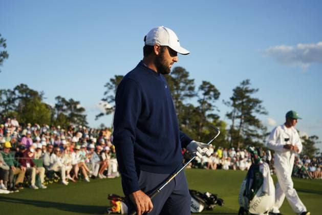 (250412) -- AUGUSTA, April 12, 2025 -- Scottie Scheffler of the United States reacts during round 2 of the 2025 Masters golf tournament at Augusta National Golf Club in Augusta, the United States, on April 11, 2025. ) (SP)U.S.-AUGUSTA-GOLF-2025 MASTERS-ROUND 2 WuxXiaoling 