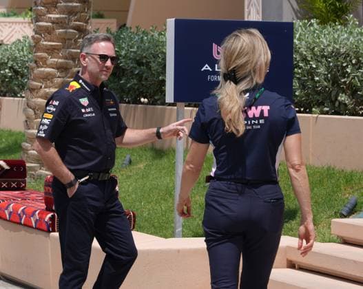 12.04.2025, Bahrain International Circuit, Sakhir, Formula 1 Gulf Air Bahrain Grand Prix 2025 ,im Bild Teamchef Christian Horner (Oracle Red Bull Racing) (Photo by Hasan Bratic DeFodi Images)