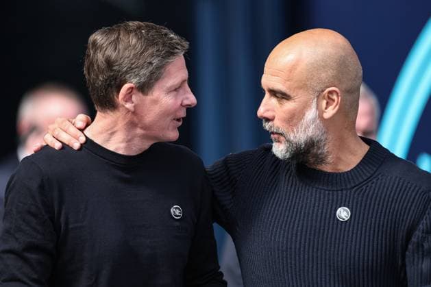 Premier League Manchester City v Crystal Palace Pep Guardiola manager of Manchester City greets Oliver Glasner manager of Crystal Palace during the Premier League match Manchester City vs Crystal Palace at Etihad Stadium, Manchester, United Kingdom, 12th April 2025 (Photo by Mark Cosgrove News Images) Manchester Etihad Stadium Manchester United, ManU Kingdom Copyright: xMarkxCosgrove NewsxImagesx