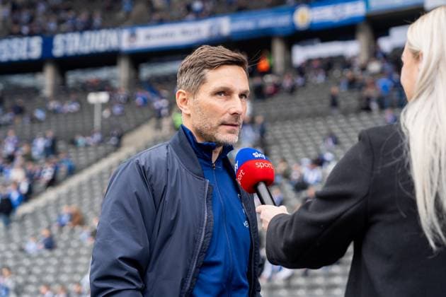 Stefan Leitl (Hertha BSC Berlin, Cheftrainer) im Interview bei Sky, GER, Hertha BSC Berlin vs. SV Darmstadt 98, Fussball, 2. Bundesliga, 29. Spieltag, Saison 2024 2025, 12.04.2025, DFL REGULATIONS PROHIBIT ANY USE OF PHOTOGRAPHS AS IMAGE SEQUENCES AND OR QUASI-VIDEO, GER, Hertha BSC Berlin vs. SV Darmstadt 98, Fussball, 2. Bundesliga, 29. Spieltag, Saison 2024 2025, 12.04.2025 Berlin