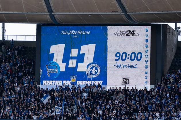 GER, Hertha BSC Berlin vs. SV Darmstadt 98, Fussball, 2. Bundesliga, 29. Spieltag, Saison 2024 2025, 12.04.2025, DFL REGULATIONS PROHIBIT ANY USE OF PHOTOGRAPHS AS IMAGE SEQUENCES AND OR QUASI-VIDEO, GER, Hertha BSC Berlin vs. SV Darmstadt 98, Fussball, 2. Bundesliga, 29. Spieltag, Saison 2024 2025, 12.04.2025 Berlin