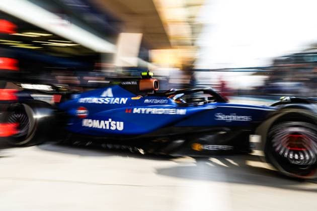 F1 - BAHRAIN GRAND PRIX 2025 SAINZ Carlos (spa), Williams Racing FW47, portrait during the Formula 1 Gulf Bahrain Grand Prix 2025, 4th round of the 2025 FIA Formula One World Championship, WM, Weltmeisterschaft from April 11 to 13, 2025 on the Bahrain International Circuit, in Sakhir, Bahrain - SakhirBahrain  Copyright: xEricxAlonsox