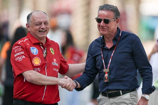 F1 Grand Prix Of Bahrain - Qualifying Frederic Vasseur of France and Scuderia Ferrari talks with Raymond Vermeulen during qualifying ahead of the F1 Grand Prix of Bahrain at Bahrain International Circuit in Sakhir, Bahrain, on April 12, 2025. Sakhir Southern Governorate Bahrain  Copyright: xPaddockerx originalFilename:paddocker-f1grandp250412_npI3d.jpg