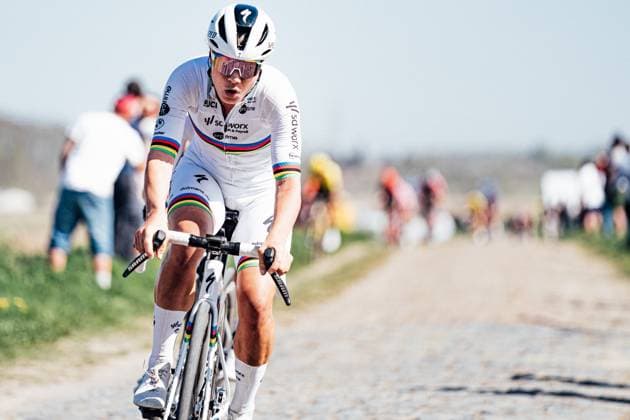 2025 Paris Roubaix Femmes Avec Zwift Picture by Zac Williams SWpix.com - 12 04 2025 - Cycling - 2025 Paris Roubaix Femmes Avec Zwift, France - Lotte Kopecky, SD Worx. Copyright: x xSWpix.comx(t axPhotographyxHubxLtd)xZacxWilliams SWpix.comx SWP-2864