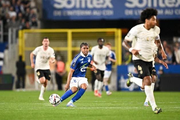 RC Strasbourg Alsace v OGC Nice - Ligue 1 McDonald s 2024 2025 08 Andrey SANTOS (rcsa) during the Ligue 1 McDonald s match between Strasbourg and Nice at Stade de la Meinau on April 12, 2025 in Strasbourg, France. Strasbourg France  Copyright: xFEPx 776305386