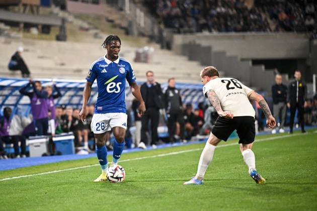 RC Strasbourg Alsace v OGC Nice - Ligue 1 McDonald s 2024 2025 26 Dilane BAKWA (rcsa) during the Ligue 1 McDonald s match between Strasbourg and Nice at Stade de la Meinau on April 12, 2025 in Strasbourg, France. Strasbourg France  Copyright: xFEPx 776305386